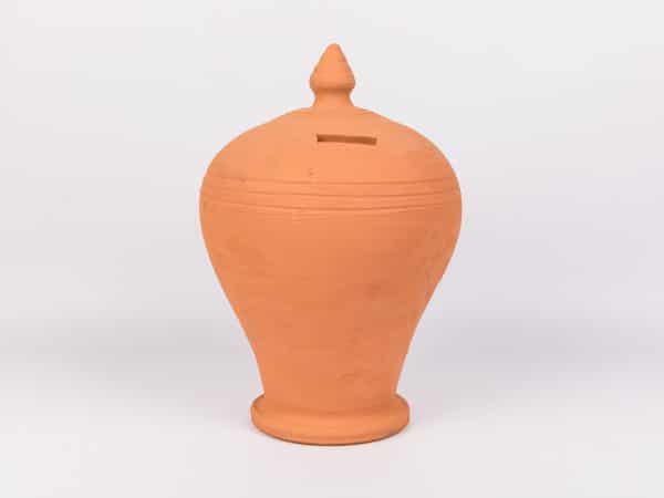 hucha de barro